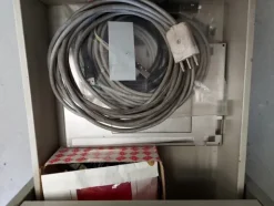 1#5598 Saldatrici al plasma e oscilloscopio
