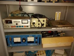1#5598 Saldatrici al plasma e oscilloscopio
