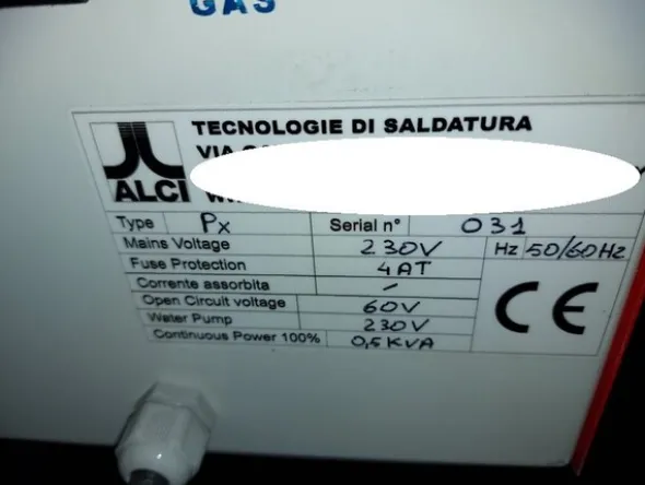 1#5598 Saldatrici al plasma e oscilloscopio