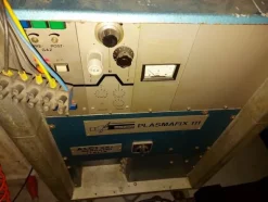 1#5598 Saldatrici al plasma e oscilloscopio