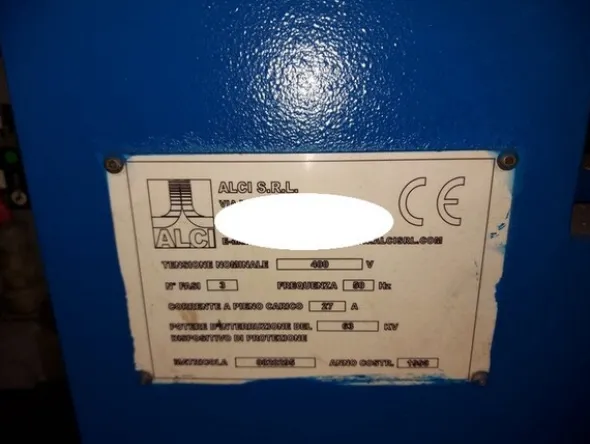 1#5598 Saldatrici al plasma e oscilloscopio