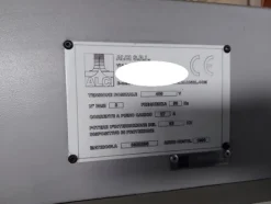 1#5598 Saldatrici al plasma e oscilloscopio