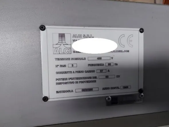 1#5598 Saldatrici al plasma e oscilloscopio