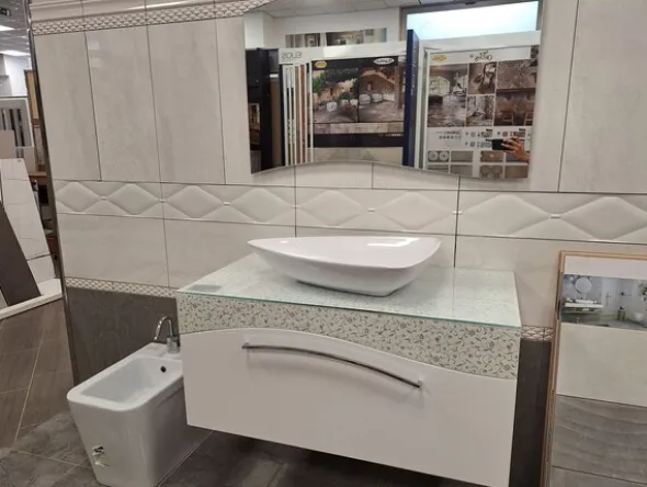 2#8439 Sanitari e accessori bagno
