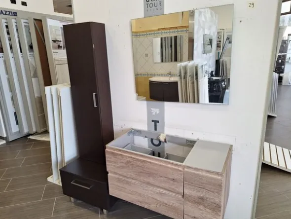 2#8439 Sanitari e accessori bagno