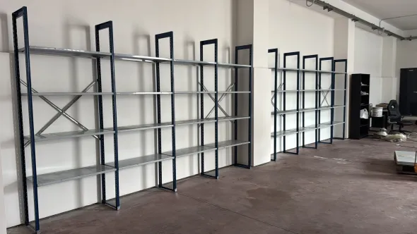 Scaffalatura da magazzino