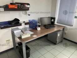 1#10076 Scaffalatura e arredi da ufficio
