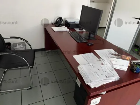 1#10076 Scaffalatura e arredi da ufficio