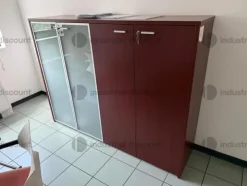 1#10076 Scaffalatura e arredi da ufficio