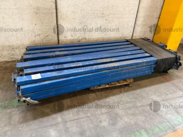 1#10076 Scaffalatura e arredi da ufficio