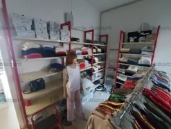 2#8960 Scaffalatura ed arredo