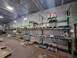 16#9825 Scaffalatura industriale