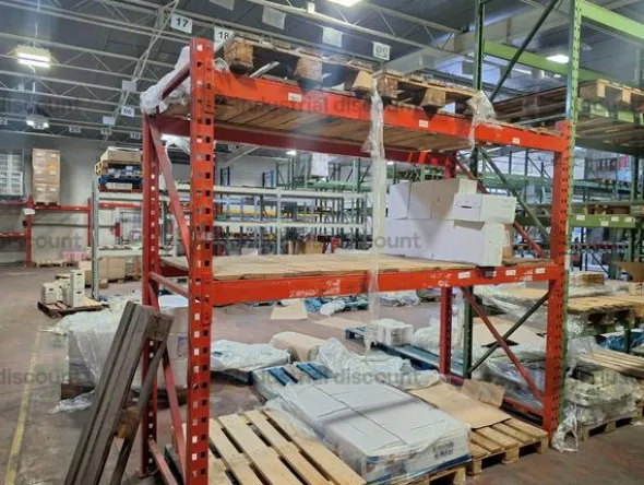 16#9825 Scaffalatura industriale