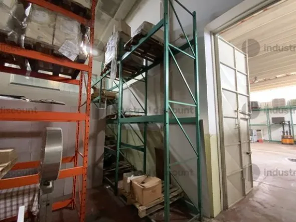 18#9550 Scaffalatura industriale a più ripiani