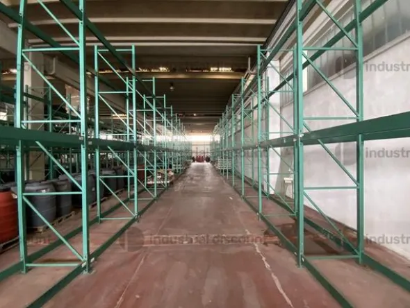 18#9550 Scaffalatura industriale a più ripiani