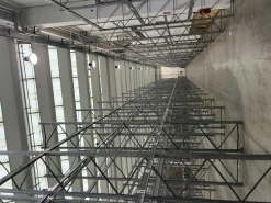 Scaffalatura usata in vendita