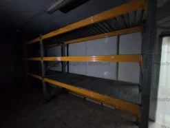 10#9825 Scaffalature