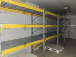 10#9825 Scaffalature