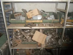 36#5325 Scaffalature e materiale ferroso