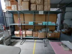 60#7915 Scaffalature leggere e attrezzature da magazzino