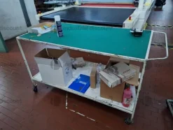 40#9770 Scaffalature, tavoli, carrelli