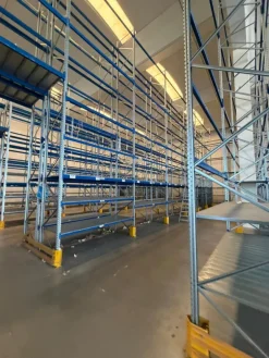 Scaffali industriali usati