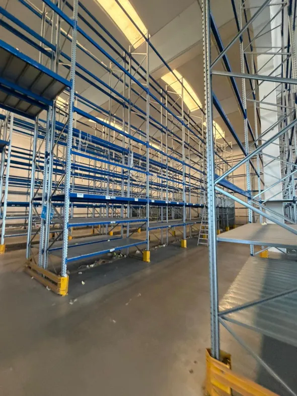 Scaffali industriali usati