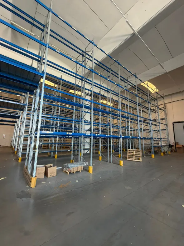 Scaffali industriali usati