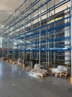 Scaffali industriali usati