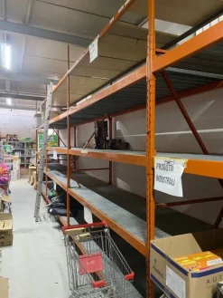 scaffali porta pallet 23 metri su 2 livelli