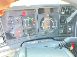 SCANIA 124 420 TRATTORE CON FRENO CAMBIO MANUALE