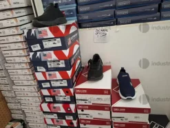 26#8933 Scarpe e infradito