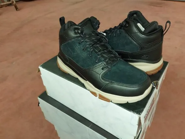 2#5540 Scarpe uomo e donna