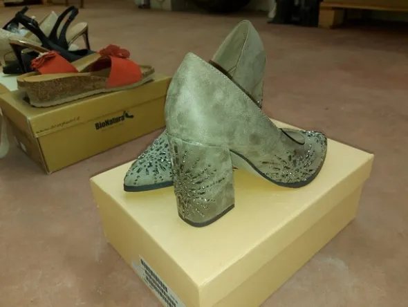 2#5540 Scarpe uomo e donna