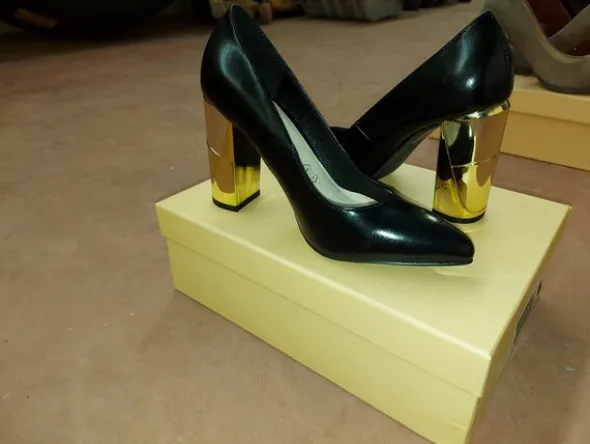 2#5540 Scarpe uomo e donna
