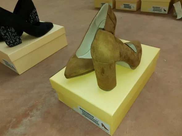 2#5540 Scarpe uomo e donna