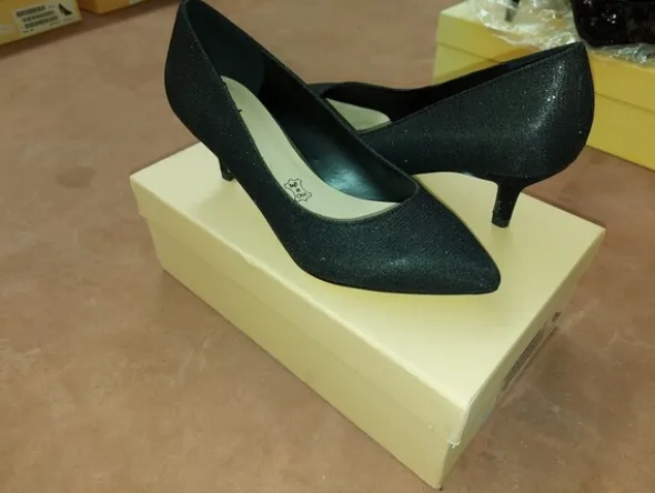 2#5540 Scarpe uomo e donna
