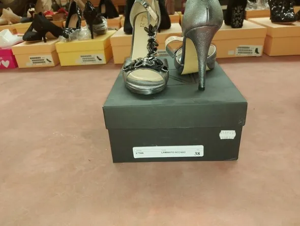 2#5540 Scarpe uomo e donna