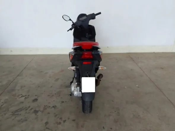 1#7856 Scooter Aprilia
