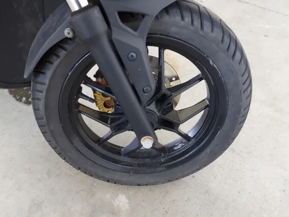 1#7856 Scooter Aprilia