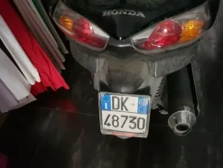 2#2876 Scooter Honda