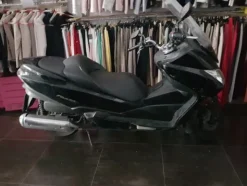 2#2876 Scooter Honda