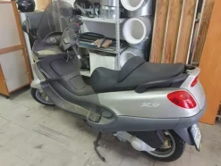 4#6180 Scooter Piaggio XP