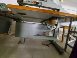 155#6059 Sega a nastro per tessuto Kuris e pressa adesivatrice