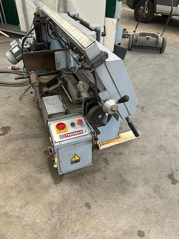 Sega a nastro Thomas SAR 300