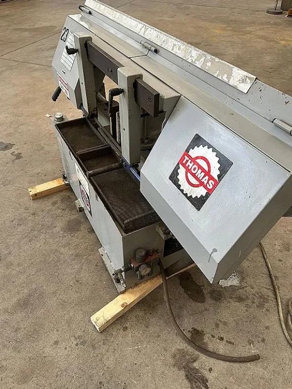Sega a nastro Thomas SAR 300