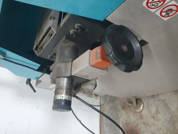 Segatrice a disco con discesa verticale IMET