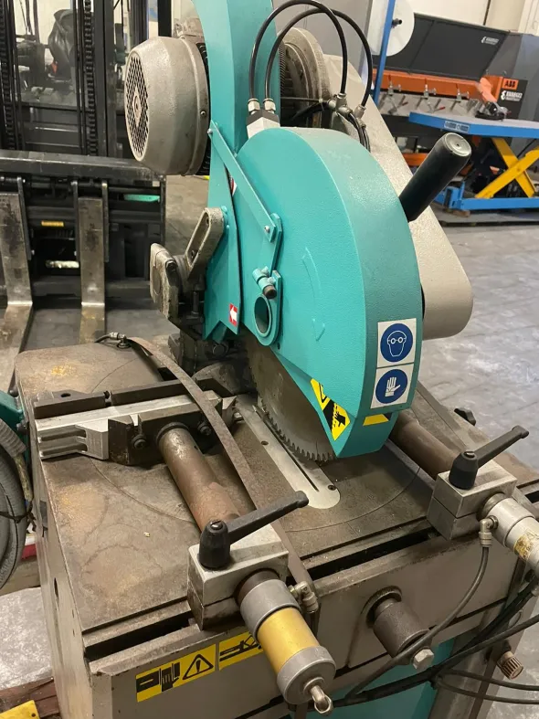 SEGATRICE A DISCO SEMIAUTOMATICA PER ALLUMINIO