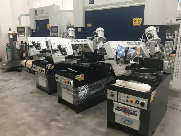 Segatrice semiautomatica MACC 411 MS