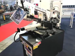 Segatrice semiautomatica MACC 411 MS